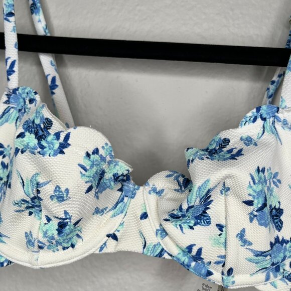 Victorias Secret Floral Underwire Swim top 32A Blue & White Scalloped trim - Picture 4 of 12